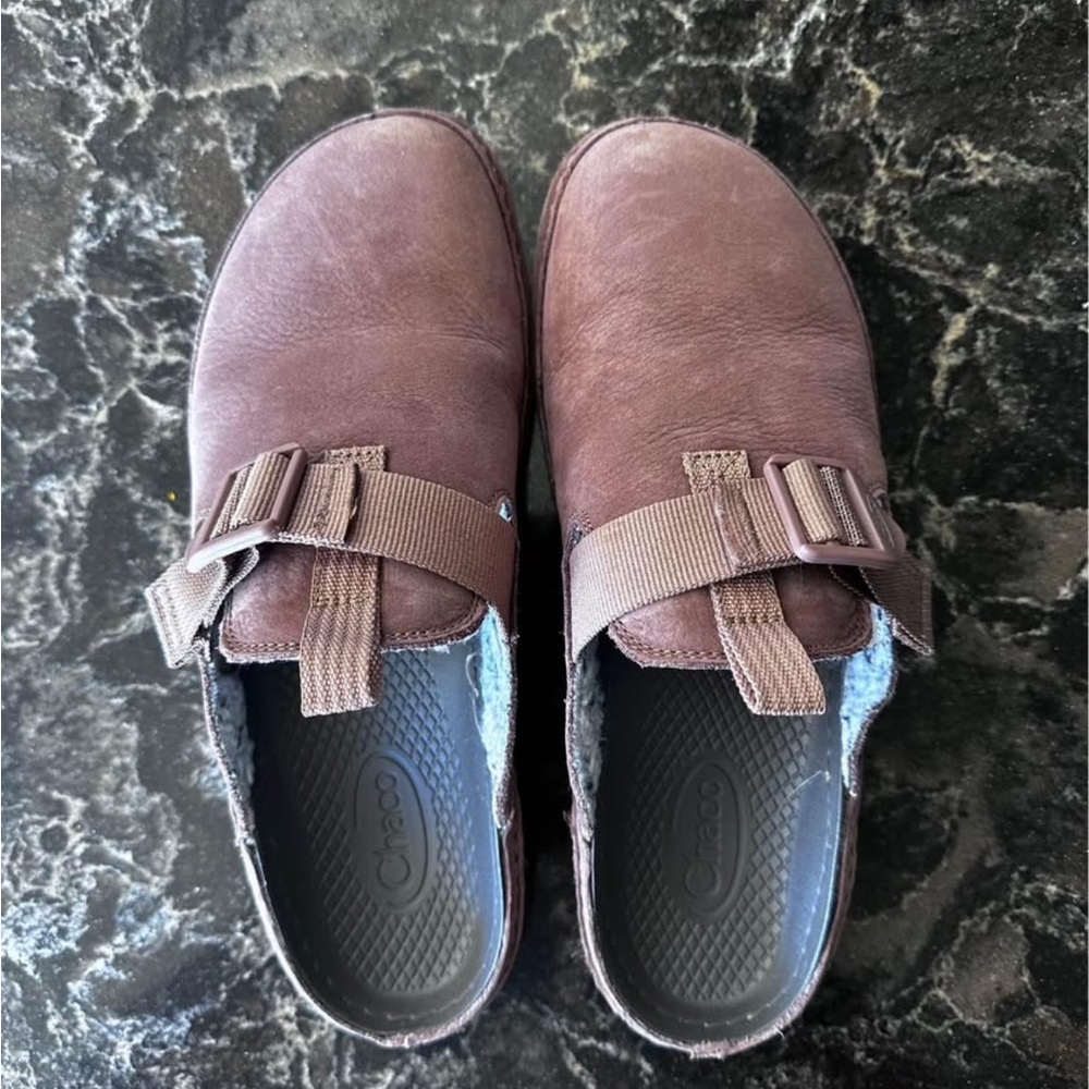 Chaco’s Paonia Clogs - women’s size 8